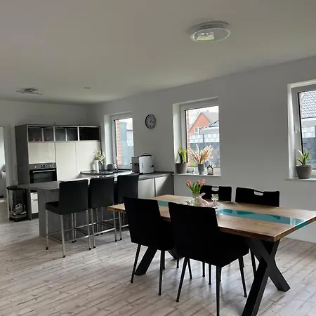 Haus Anna U * Westoverledingen